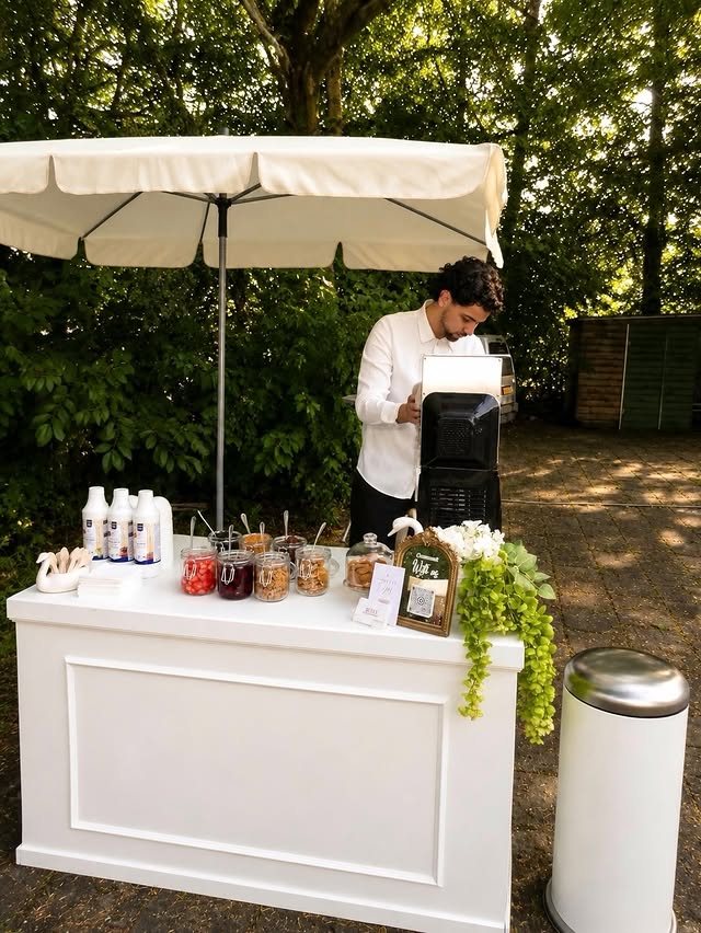 Frozen Yoghurt bar met toppings